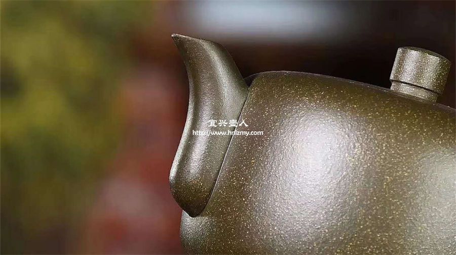 手工紫砂壺表面都不平整嗎？手工紫砂壺的特點(diǎn)！