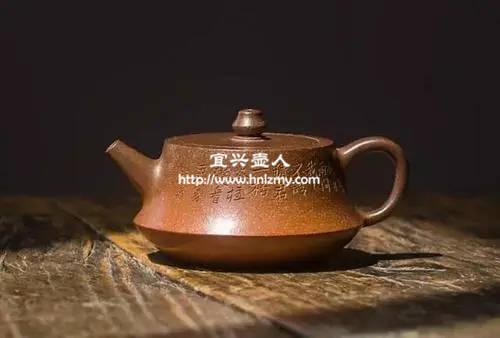 柱礎(chǔ)壺