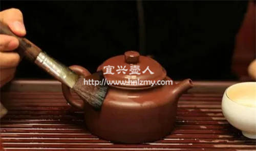 紫砂壺養(yǎng)壺是用開(kāi)水沖好嗎
